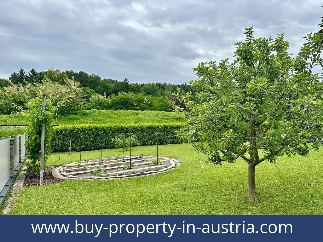 buy-property-in-austria-lassnitzhohe-8301-20250916131822-0023701042.jpg